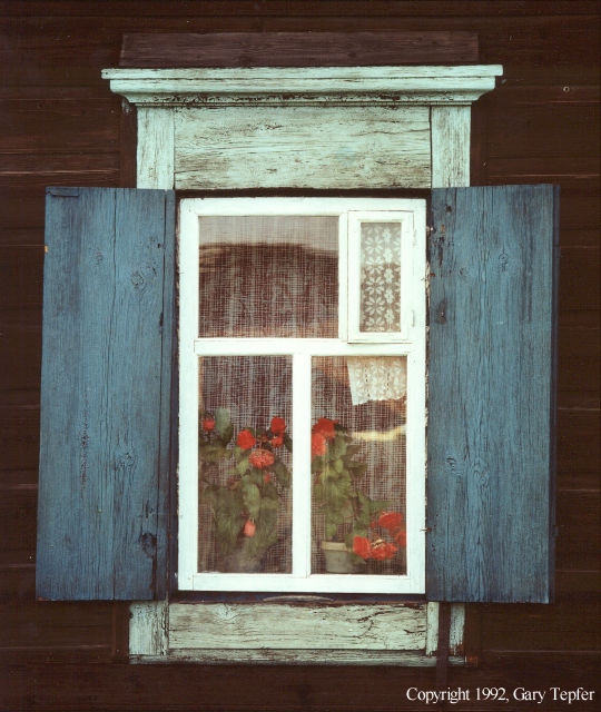 Blue Window, Biisk